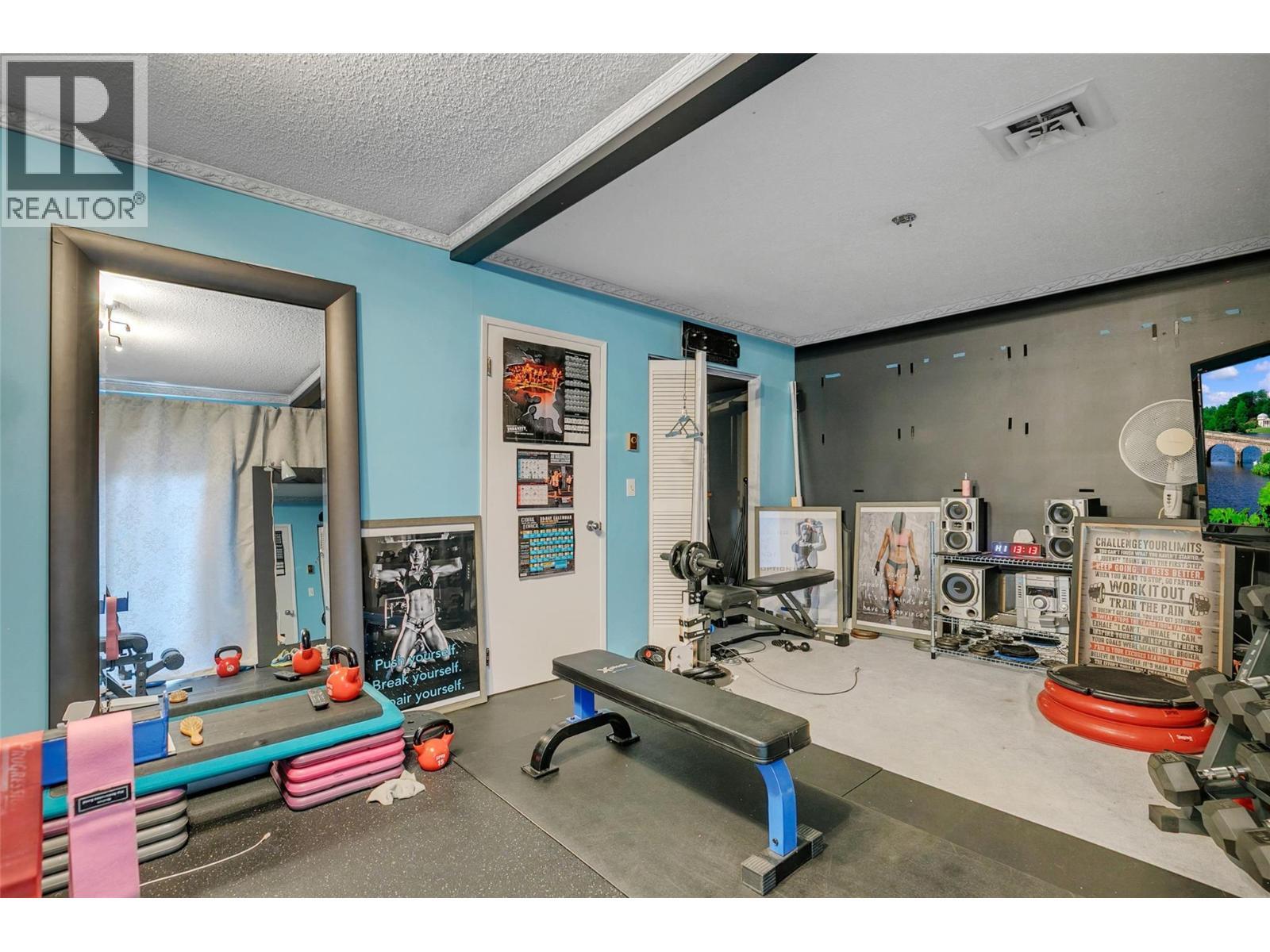 4055 Mcclain Road, Kelowna, BC