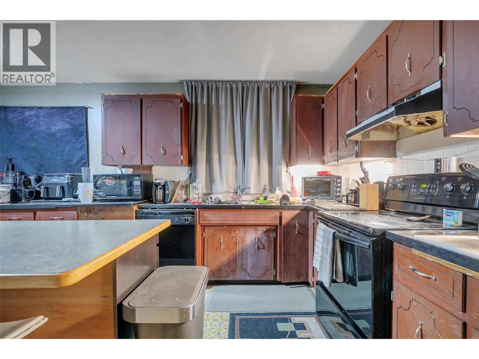 4055 Mcclain Road, Kelowna, BC