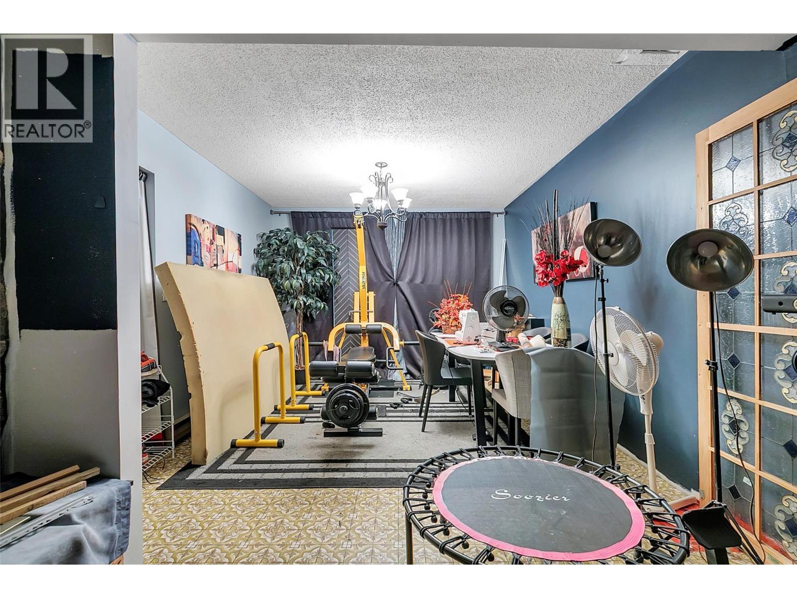 4055 Mcclain Road, Kelowna, BC