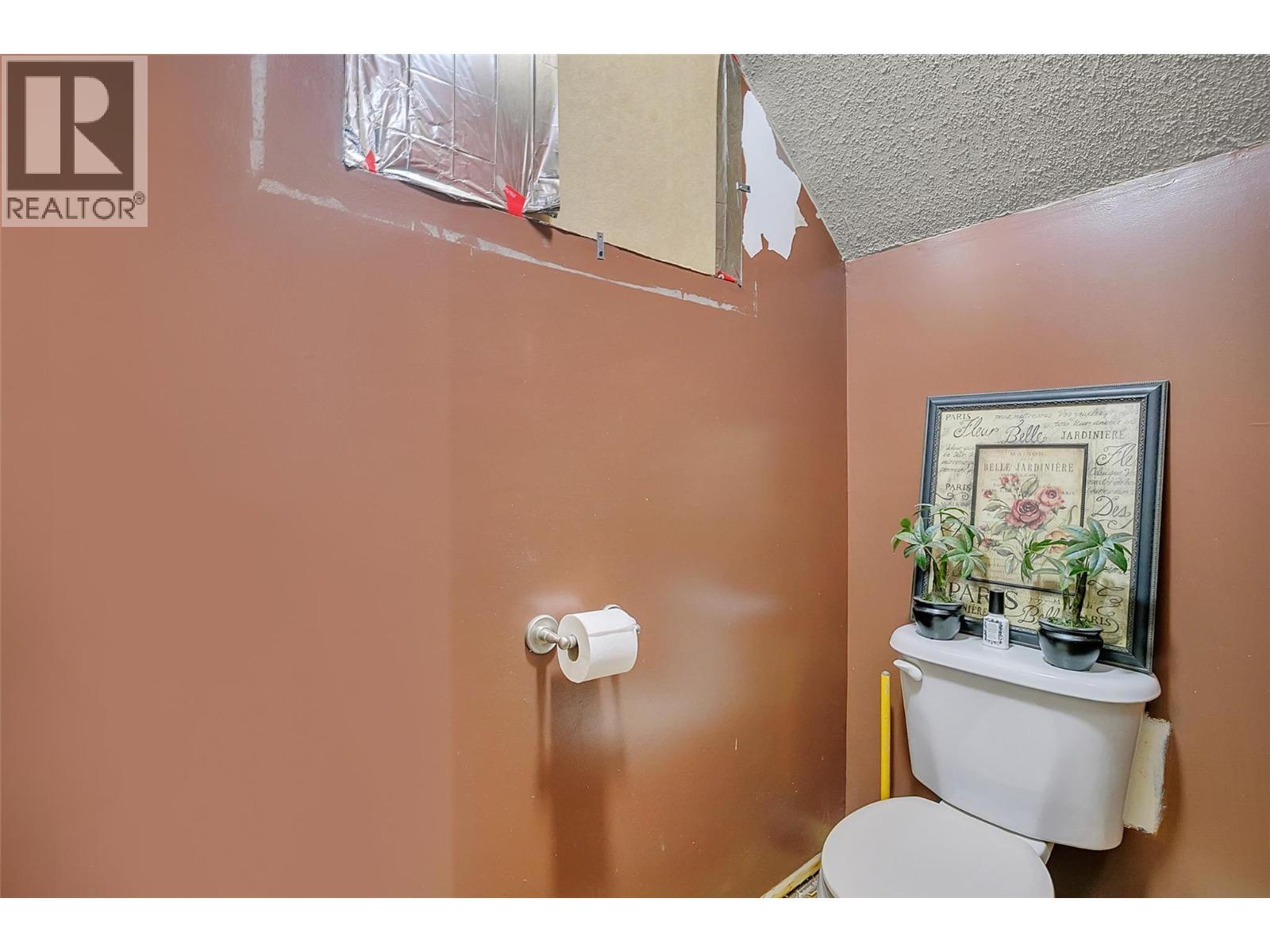 4055 Mcclain Road, Kelowna, BC