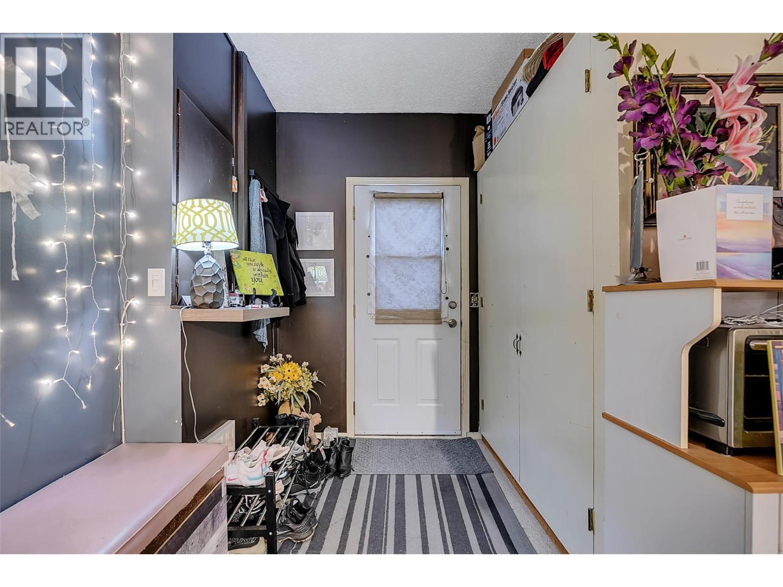 4055 Mcclain Road, Kelowna, BC