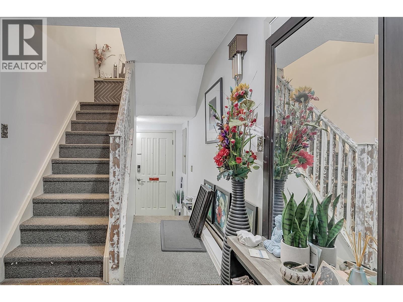 4055 Mcclain Road, Kelowna, BC