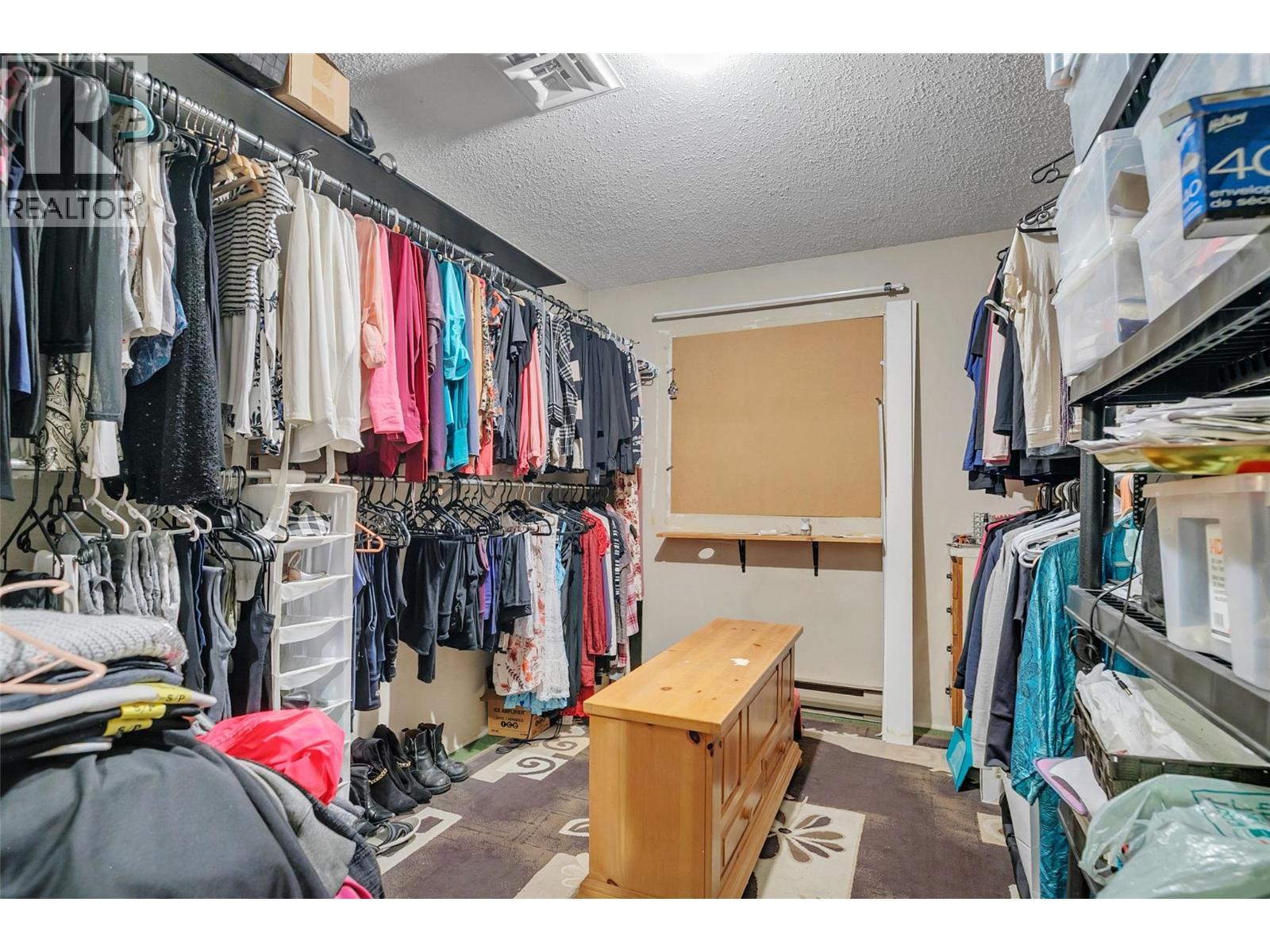 4055 Mcclain Road, Kelowna, BC