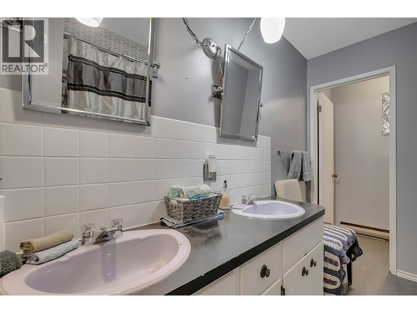 4055 Mcclain Road, Kelowna, BC