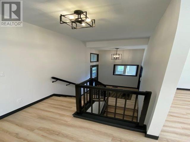 255 East Balfour St, Sault Ste. Marie, ON - Indoor Photo Showing Other Room