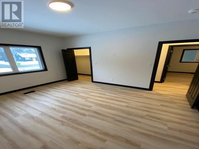 255 East Balfour St, Sault Ste. Marie, ON - Indoor Photo Showing Other Room