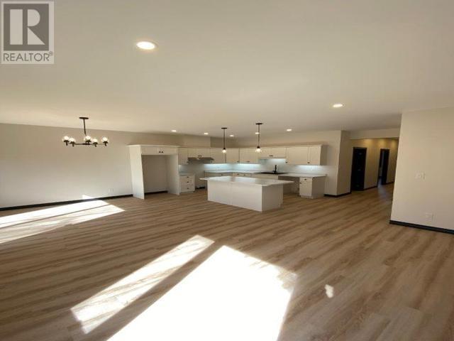 255 East Balfour St, Sault Ste. Marie, ON - Indoor