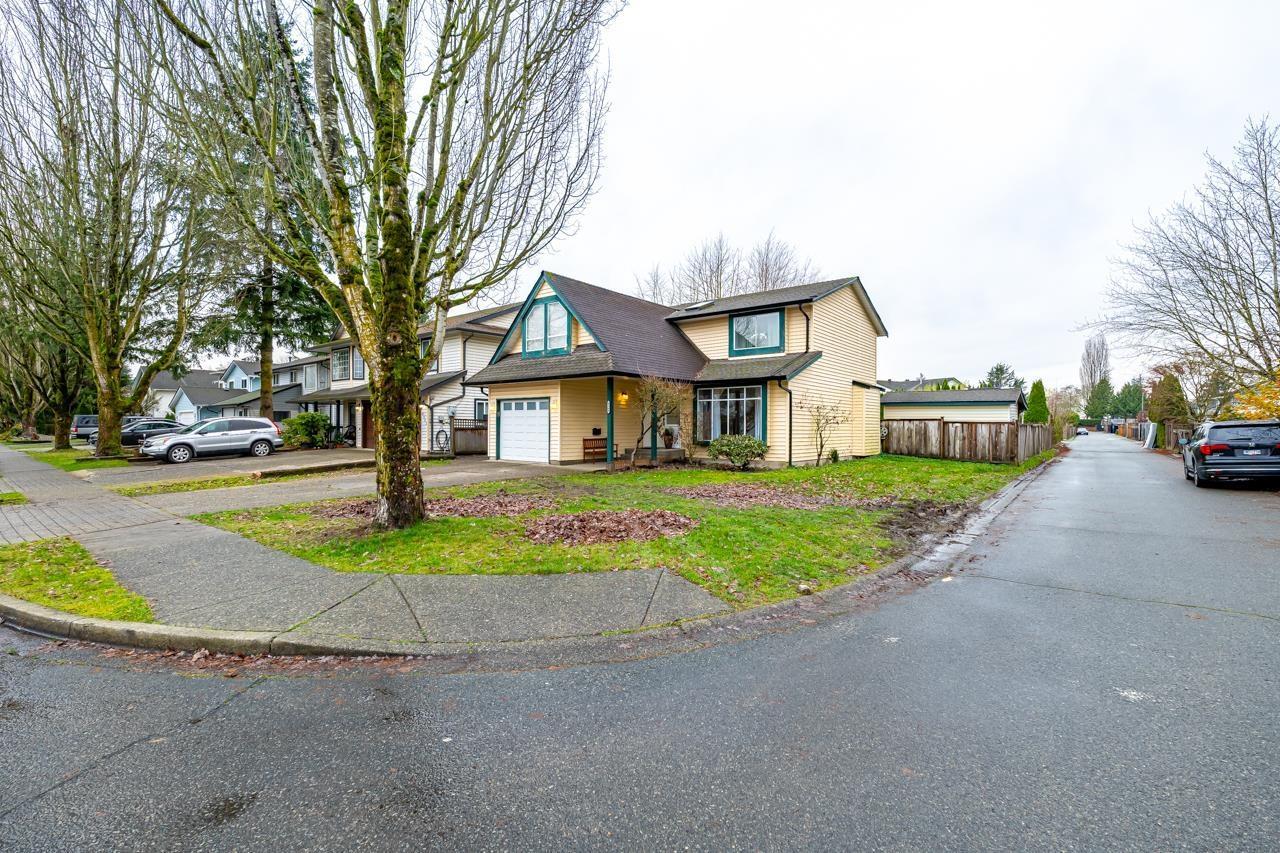 6361 172 Street, Surrey, BC - Outdoor