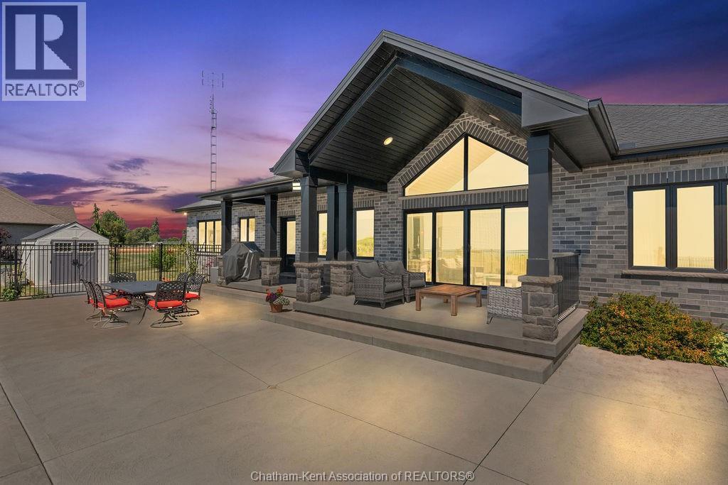 5482 Talbot Trail, Merlin, ON - Outdoor