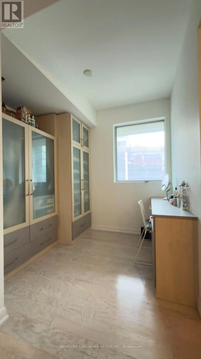 1109 - 375 King Street W, Toronto, ON - Indoor