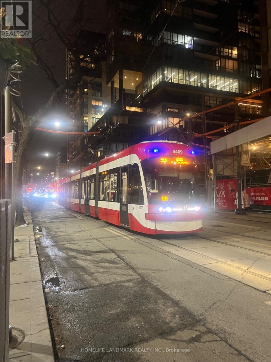 1109 - 375 King Street W, Toronto, ON -