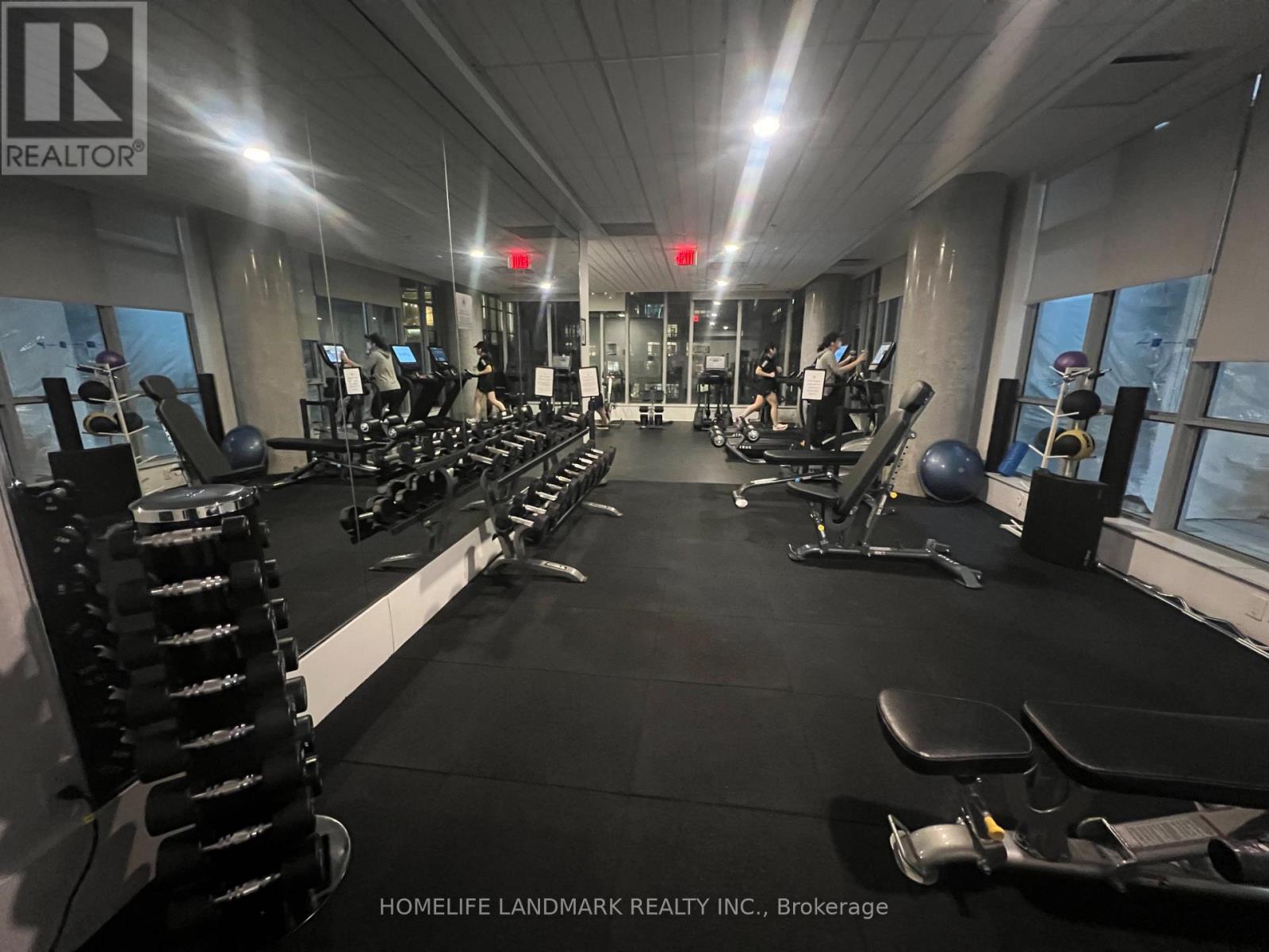 1109 - 375 King Street W, Toronto, ON - Indoor Photo Showing Gym Room