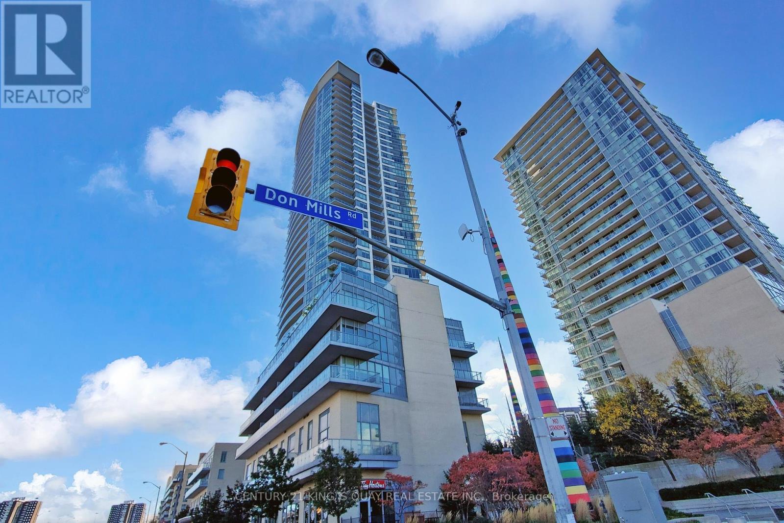 707 - 70 Forest Manor Road, Toronto, ON - Outdoor With Facade