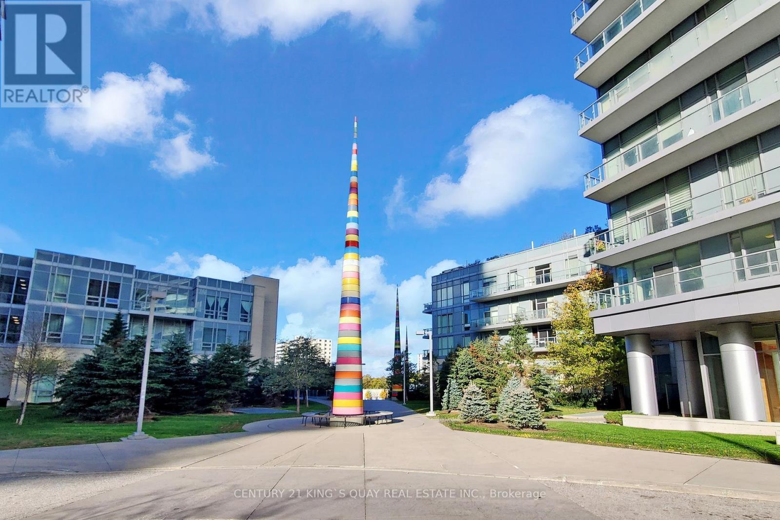 707 - 70 Forest Manor Road, Toronto, ON - Outdoor