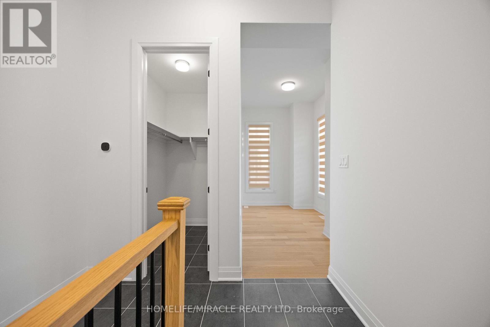 33 Spiritwood Way, Brampton, ON - Indoor Photo Showing Other Room