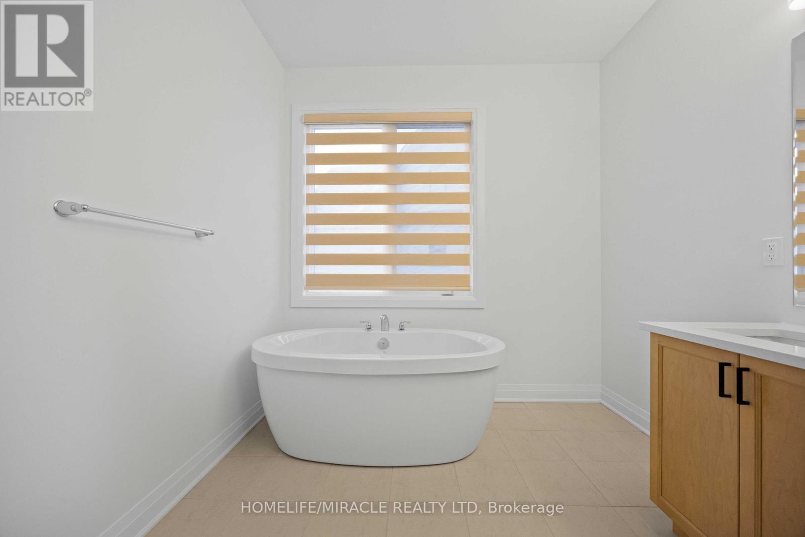 33 Spiritwood Way, Brampton, ON - Indoor Photo Showing Bathroom