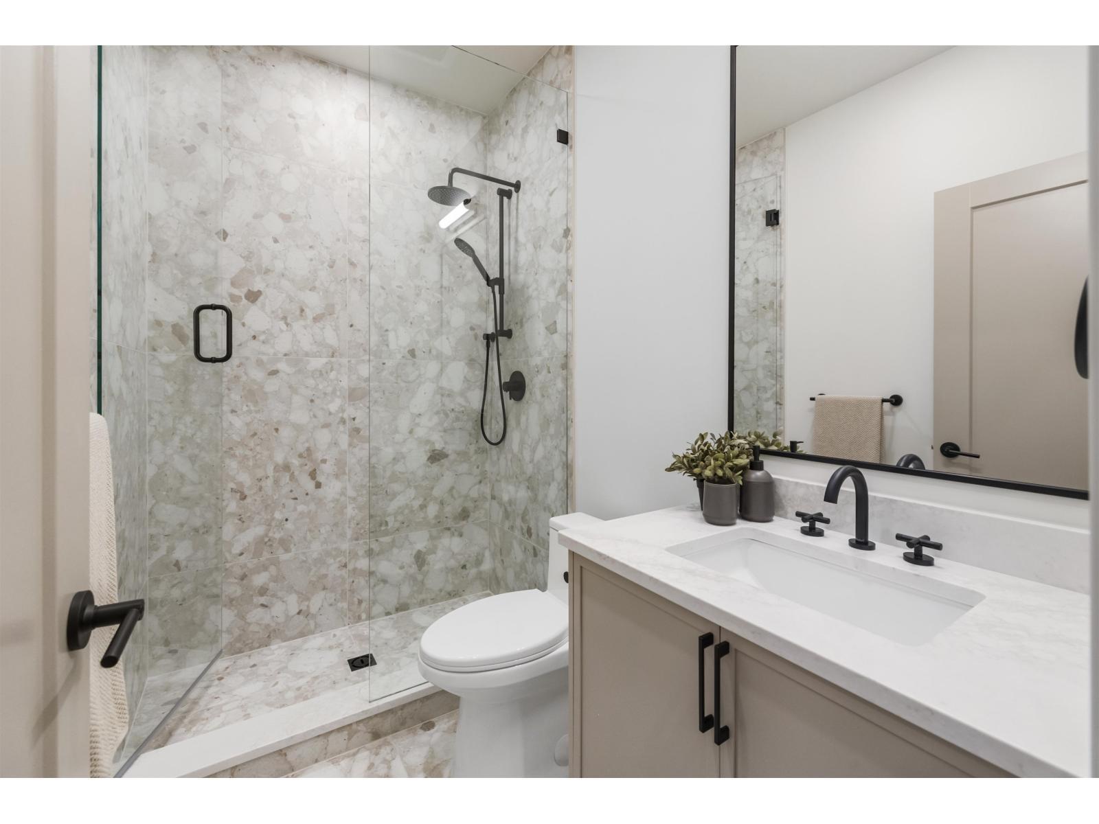 23128 96 Avenue, Langley, BC - Indoor Photo Showing Bathroom