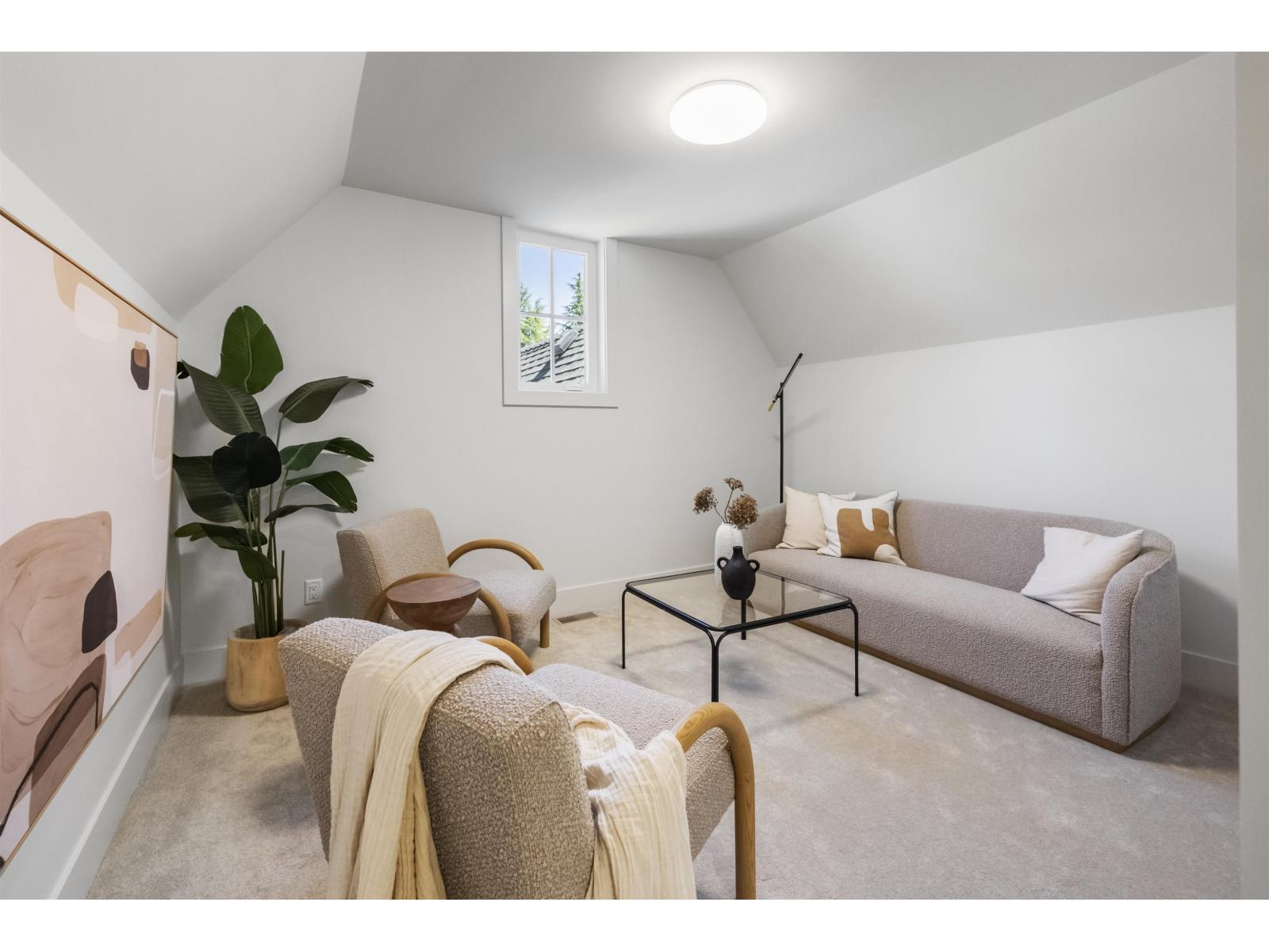 23128 96 Avenue, Langley, BC - Indoor