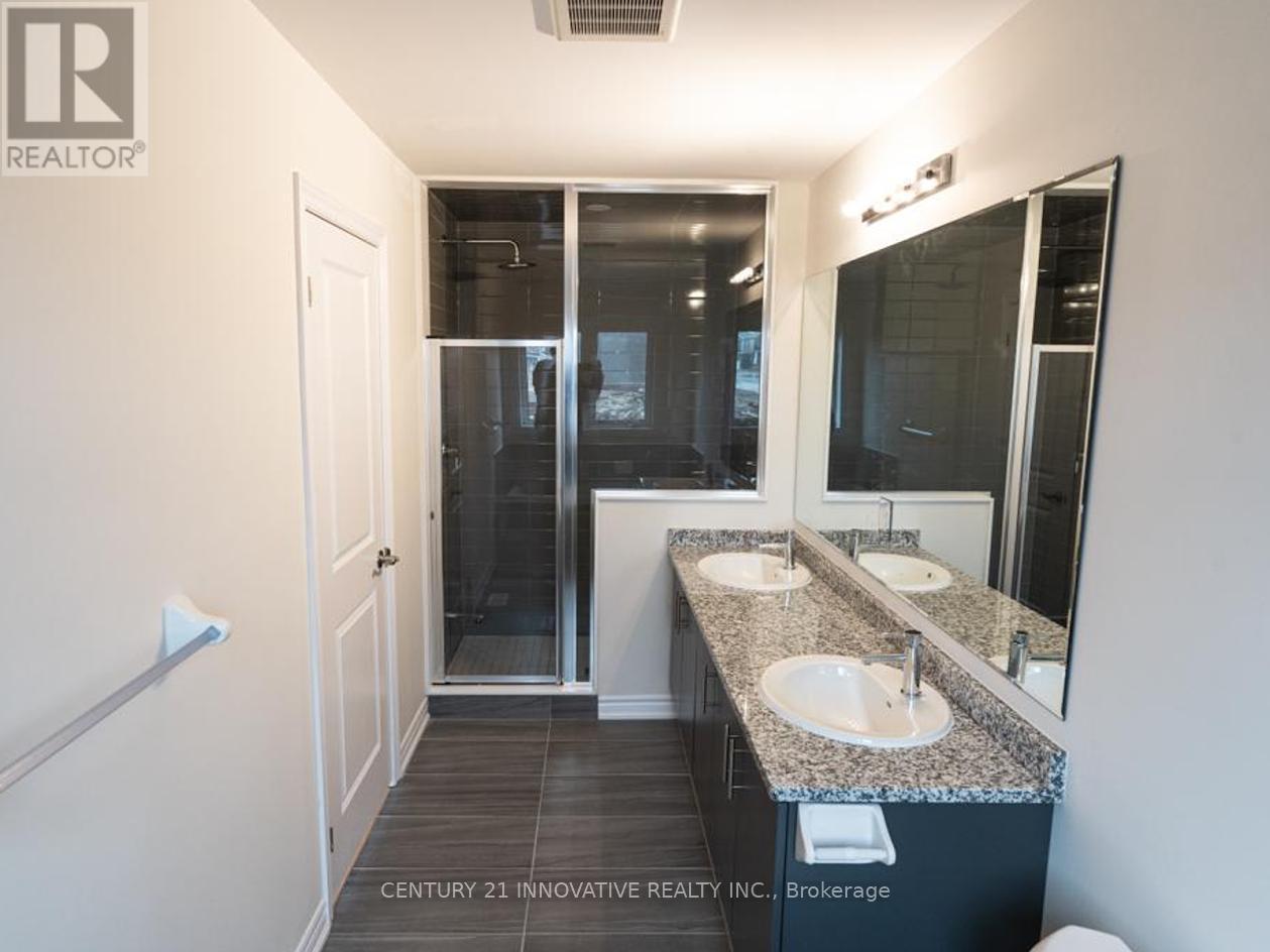 17 Gilham Way, Brant, ON - Indoor Photo Showing Bathroom