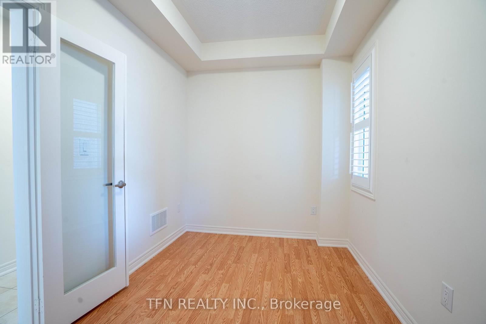 42 Ebenezer Drive, Hamilton, ON - Indoor Photo Showing Other Room