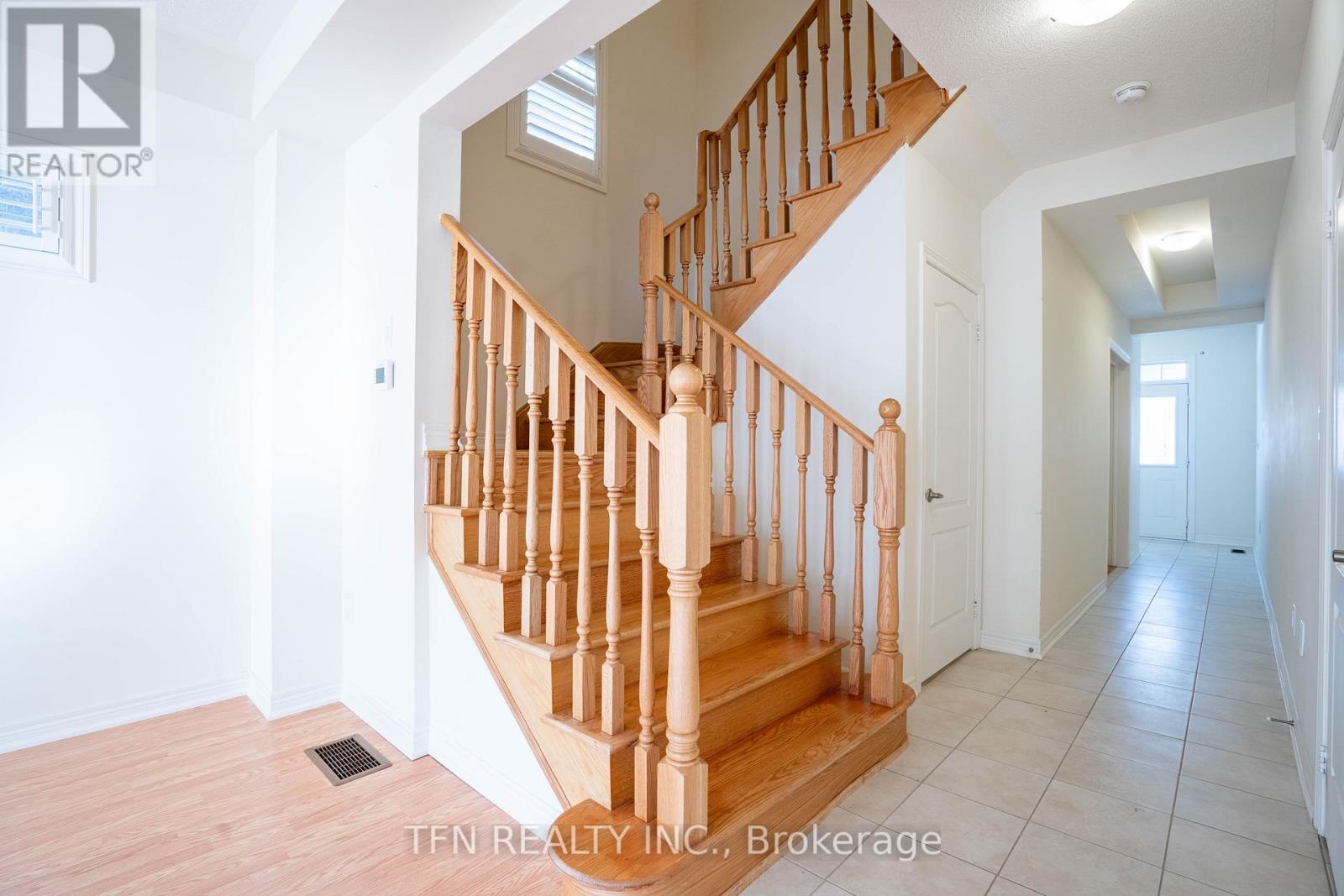 42 Ebenezer Drive, Hamilton, ON - Indoor Photo Showing Other Room