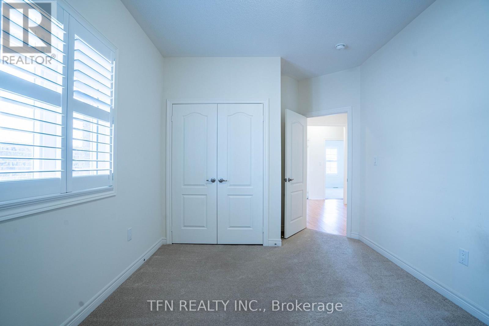 42 Ebenezer Drive, Hamilton, ON - Indoor Photo Showing Other Room