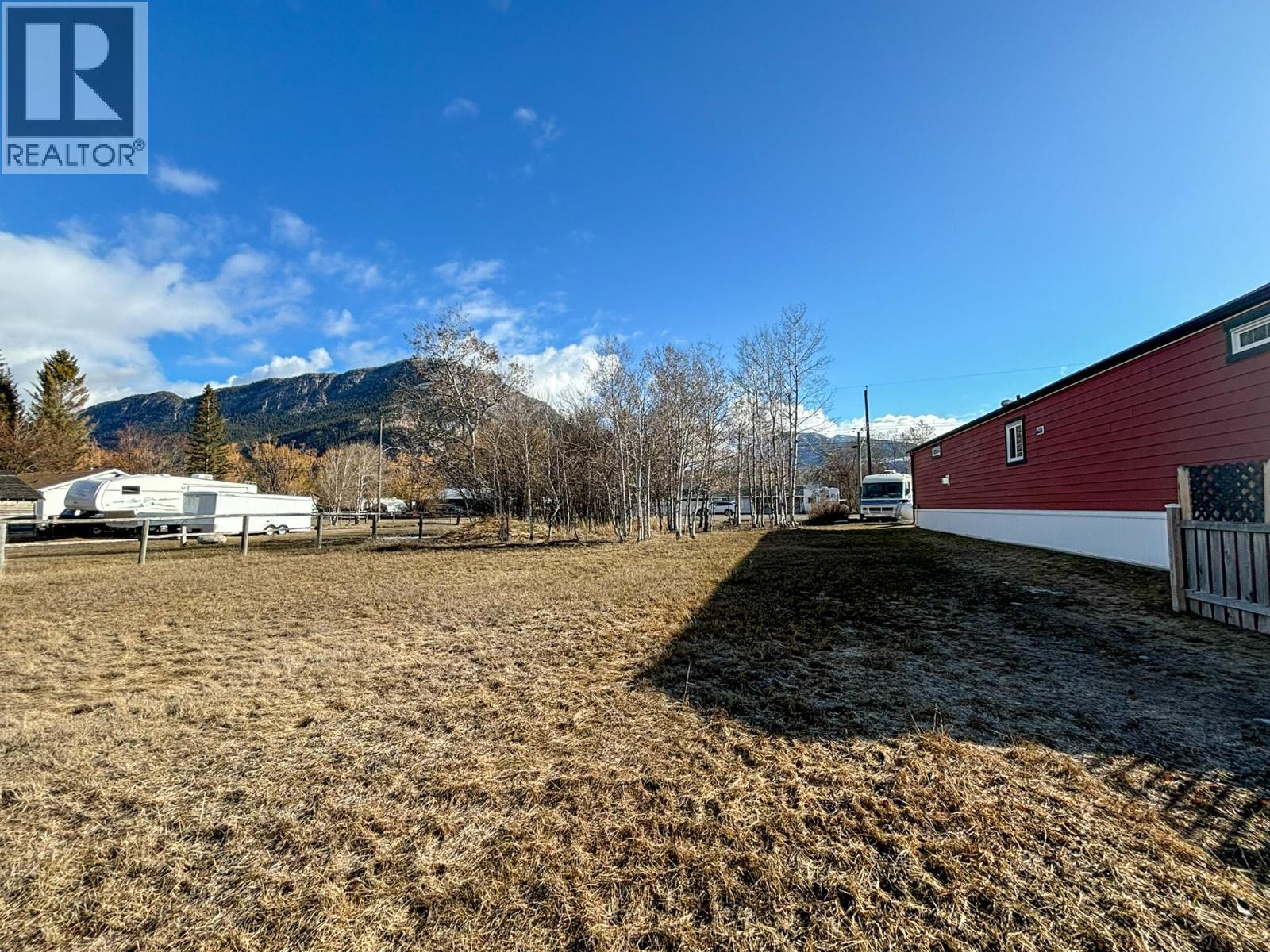 8913 Shaughnessy Street, Canal Flats, BC