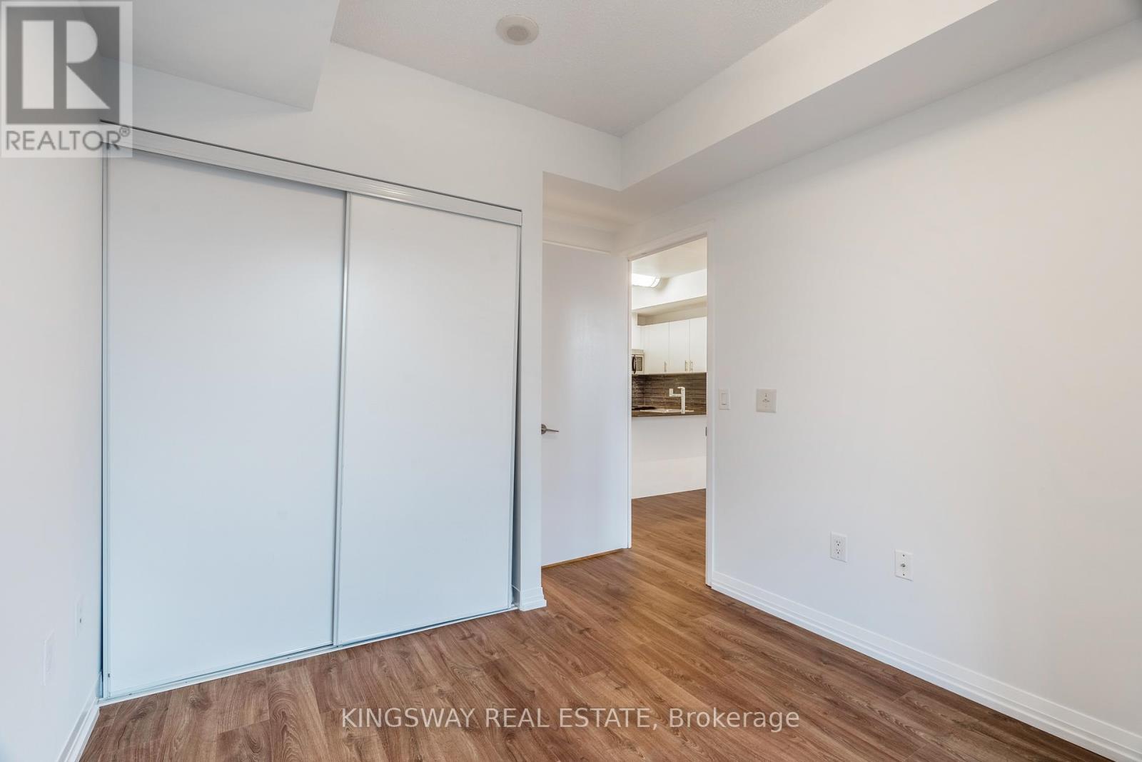 25 Cole Street, Toronto, ON - Indoor Photo Showing Other Room