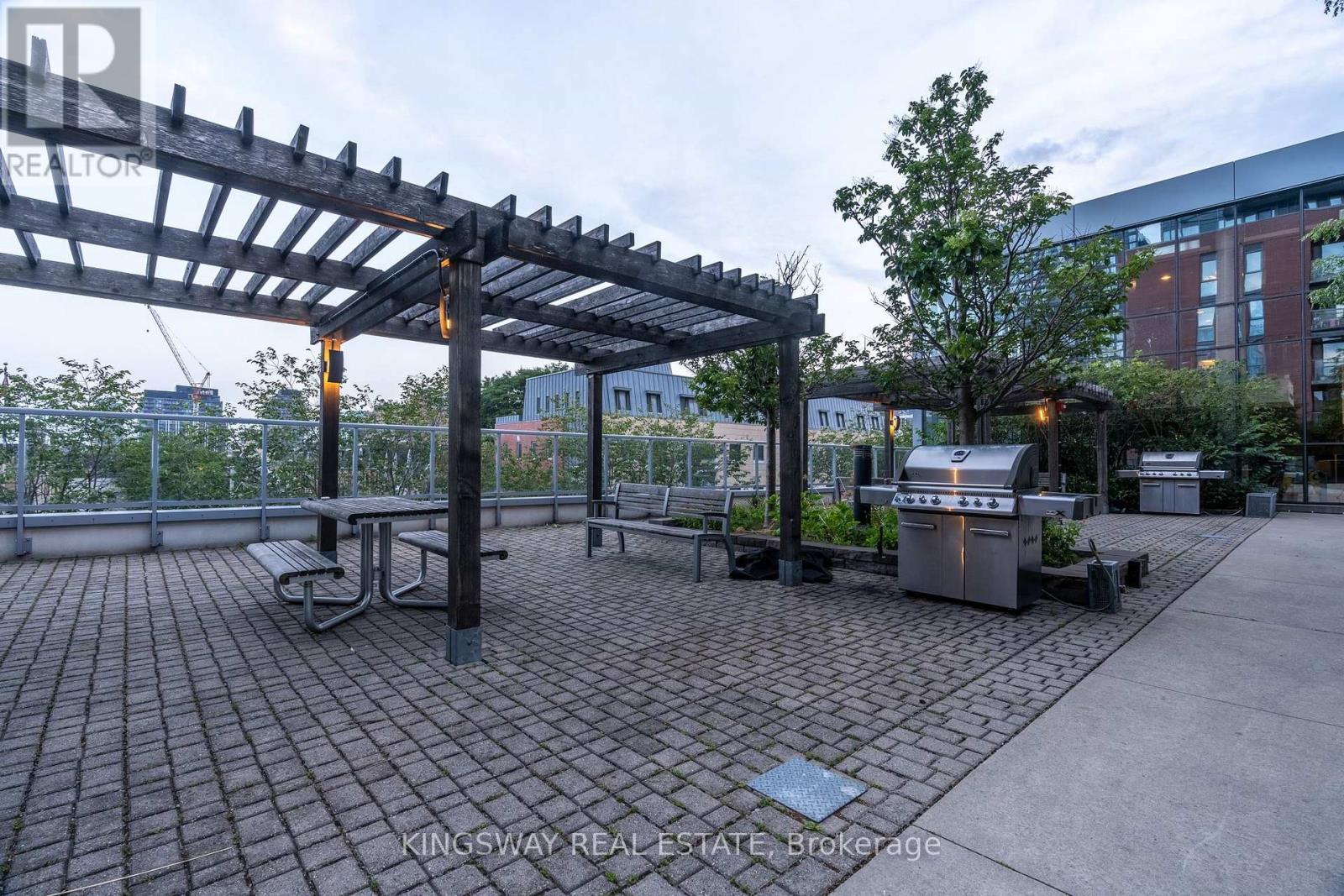 25 Cole Street, Toronto, ON - Outdoor