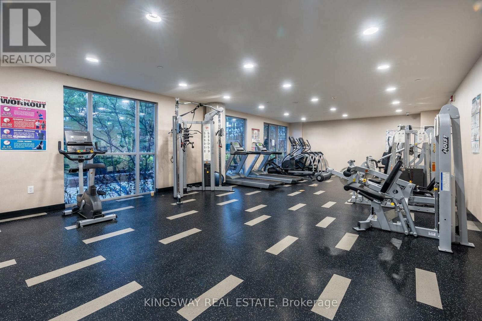 25 Cole Street, Toronto, ON - Indoor Photo Showing Gym Room