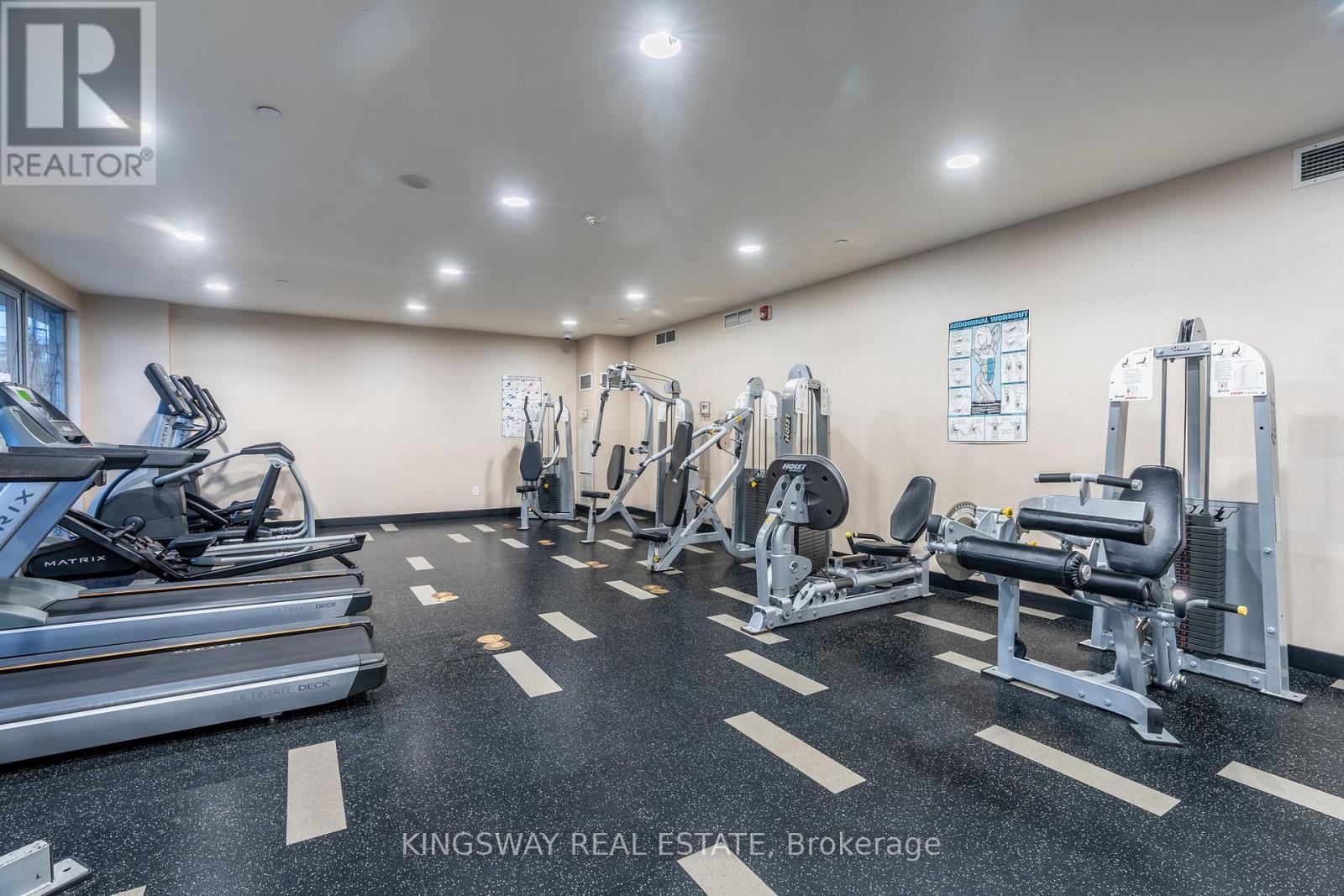 25 Cole Street, Toronto, ON - Indoor Photo Showing Gym Room