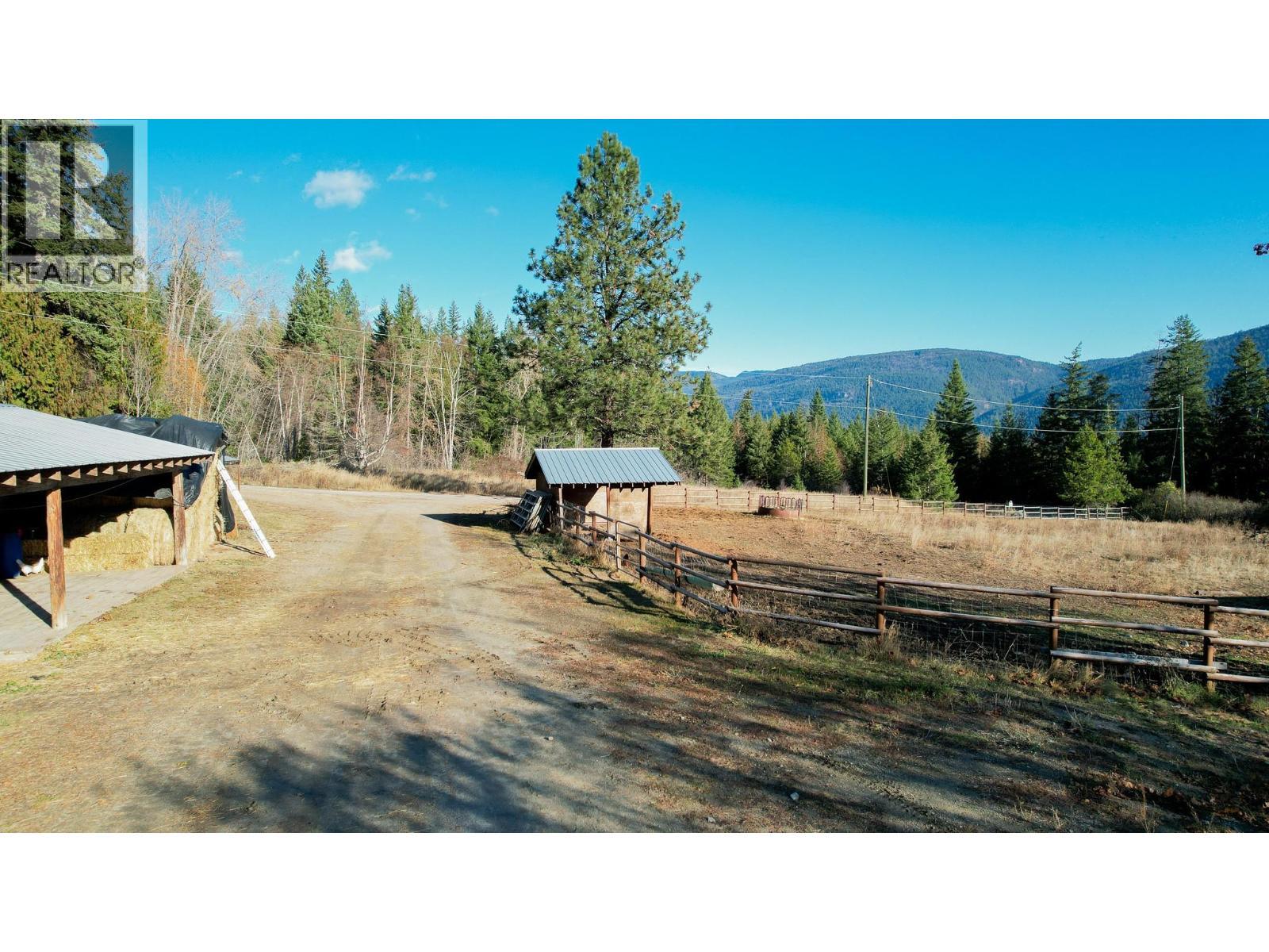 2086 Yankee Flats Road, Salmon Arm, BC - Outdoor With View