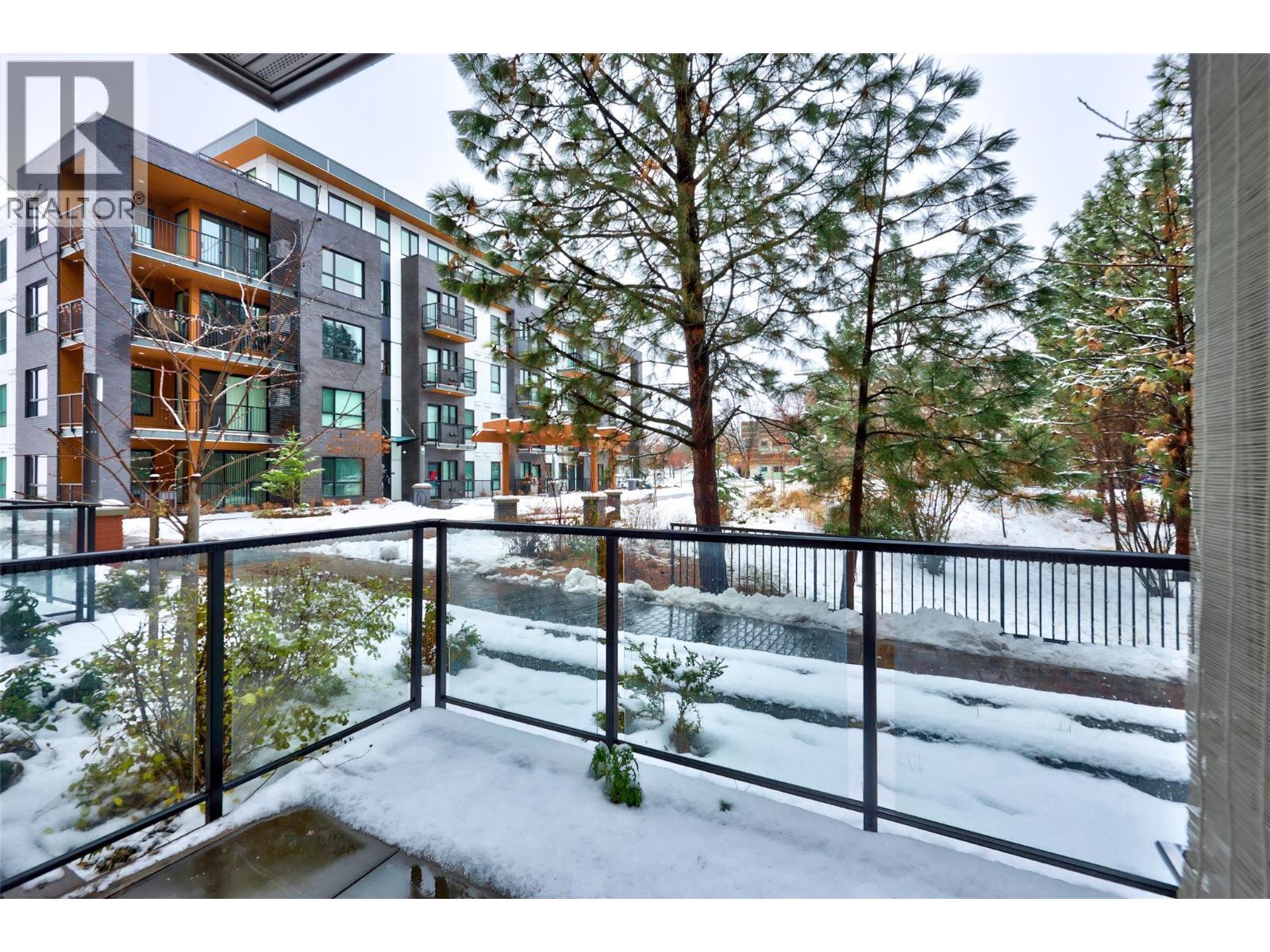 875 University Drive Unit# 105, Kamloops, BC - Outdoor