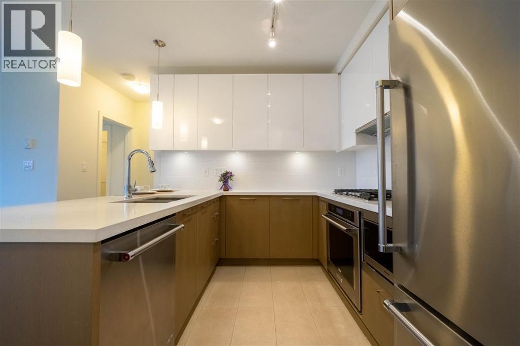 1905 3080 Lincoln Avenue, Coquitlam, BC - Indoor Photo Showing Kitchen With Stainless Steel Kitchen With Upgraded Kitchen