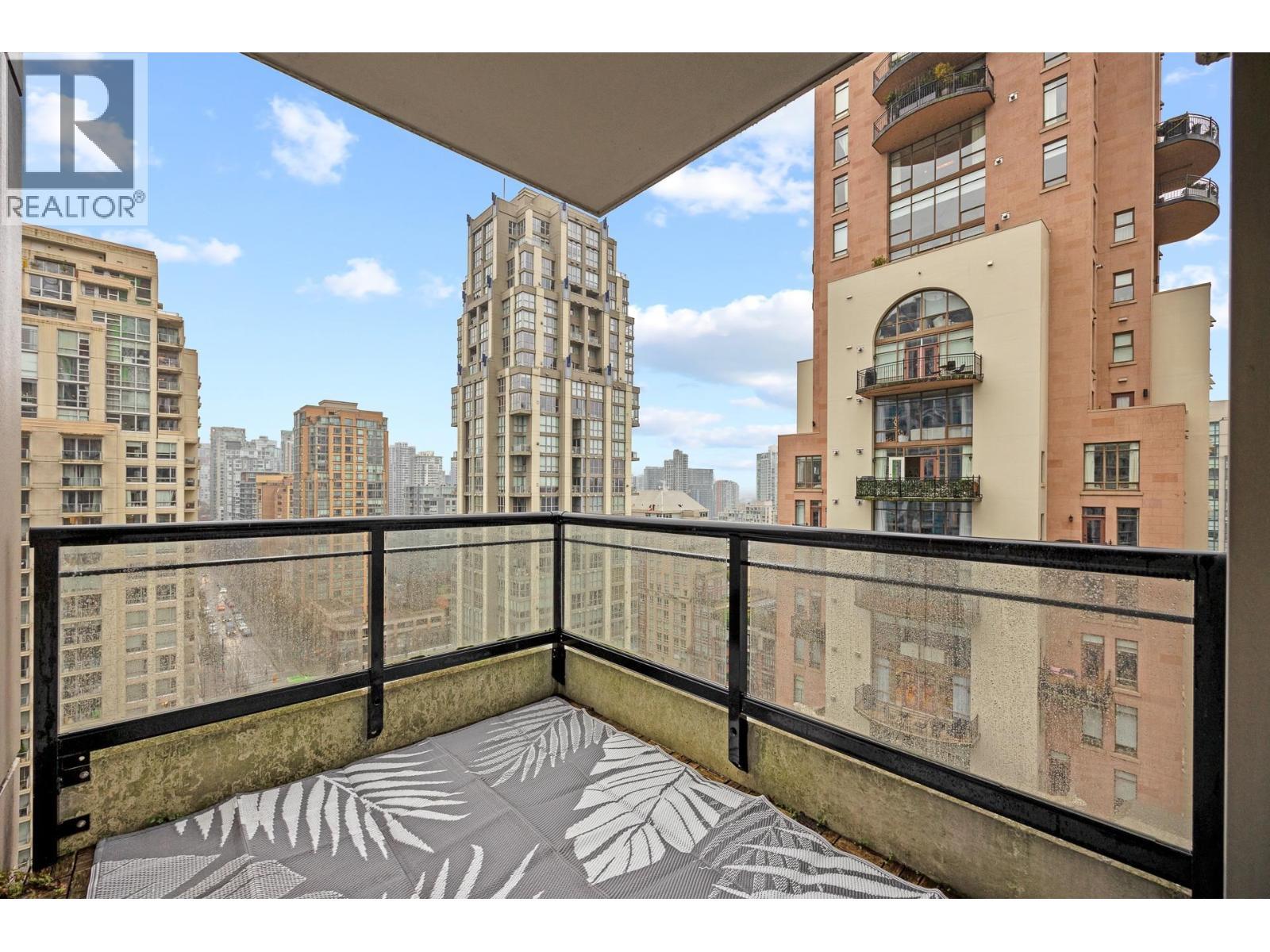 1804 1295 Richards Street, Vancouver, BC - Outdoor With Balcony