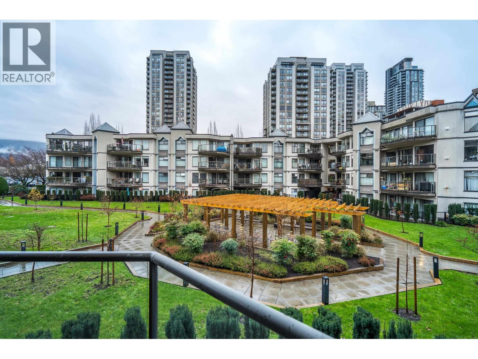 208 2968 Burlington Drive, Coquitlam, BC - Outdoor With Facade