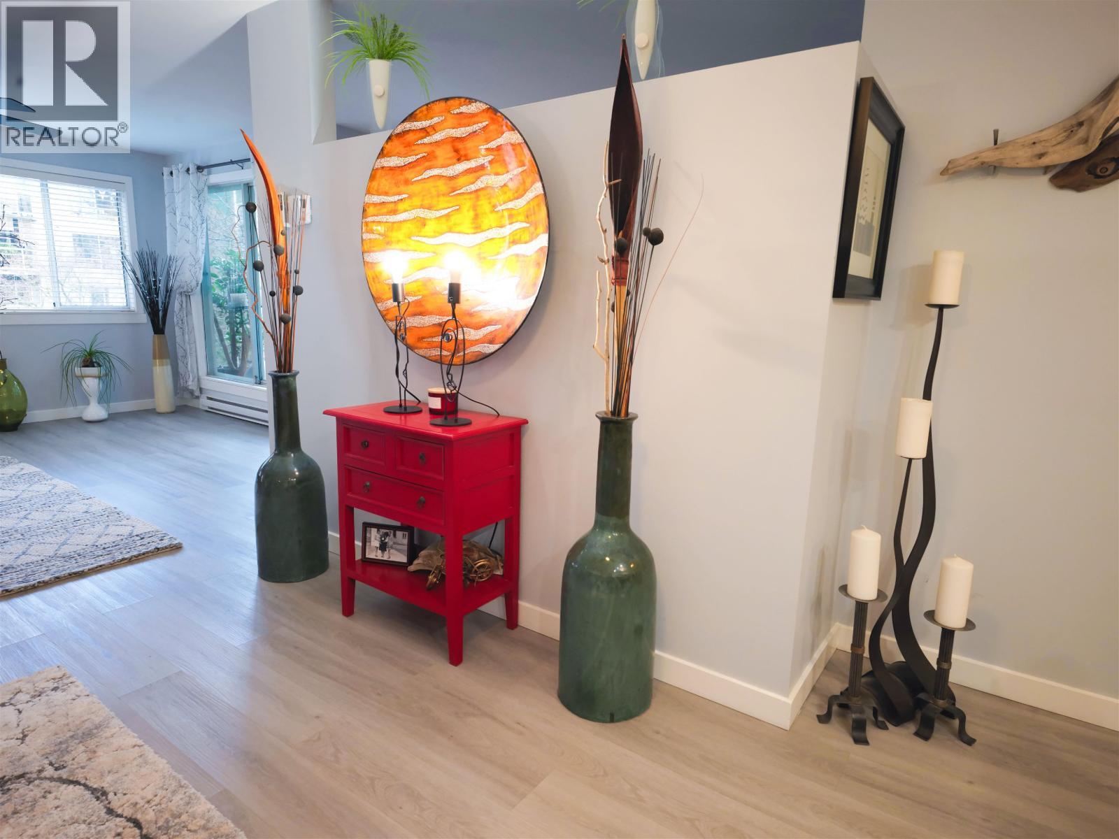 204 1550 Mariner Walk, Vancouver, BC - Indoor Photo Showing Other Room