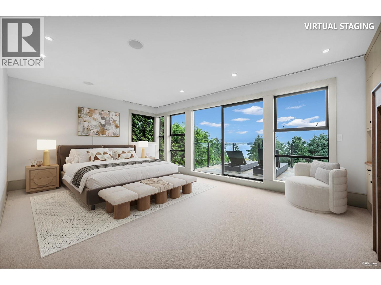 3570 Creery Avenue, West Vancouver, BC - Indoor Photo Showing Bedroom