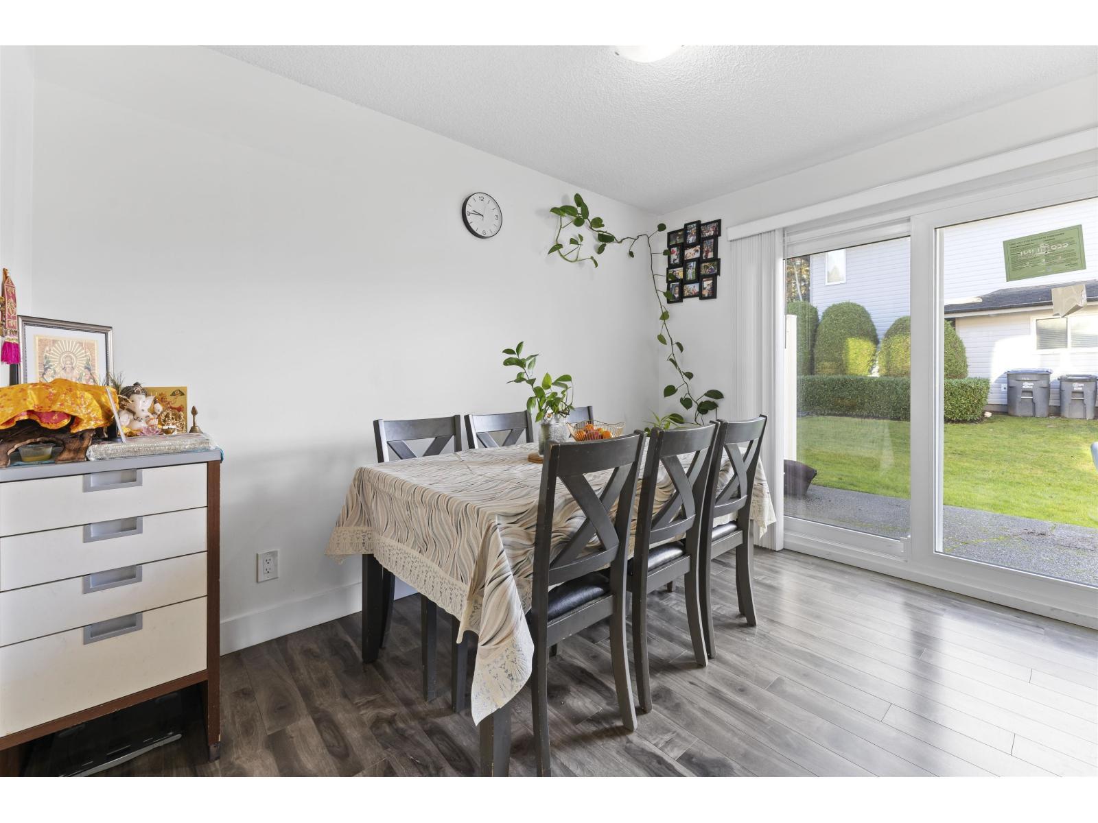 164 7261 140 Street, Surrey, BC - Indoor