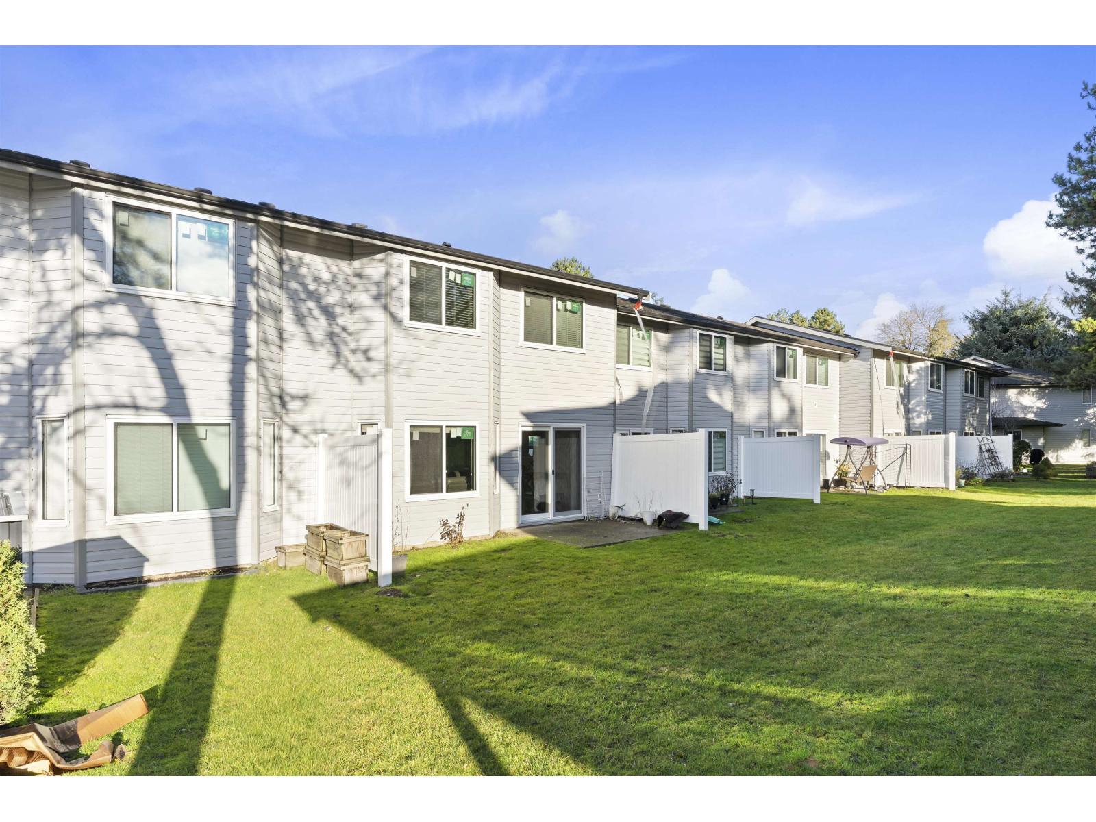 164 7261 140 Street, Surrey, BC - Outdoor