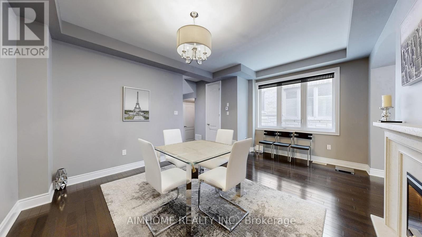 18 Bristlewood Crescent, Vaughan, ON - Indoor Photo Showing Dining Room