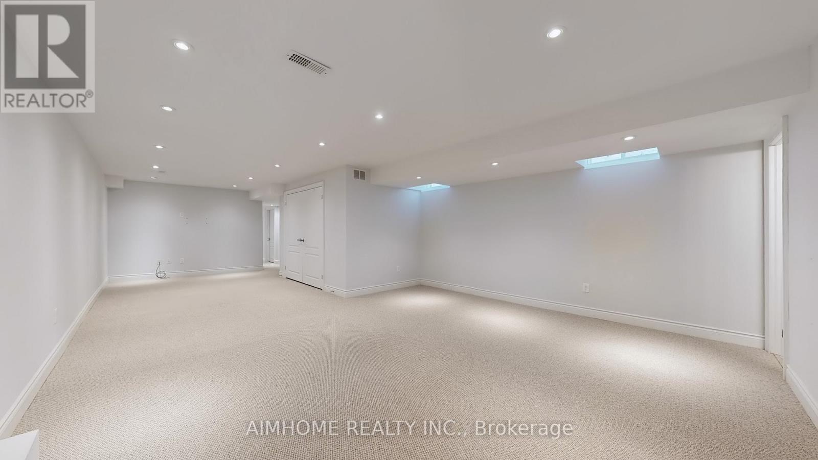 18 Bristlewood Crescent, Vaughan, ON - Indoor Photo Showing Other Room
