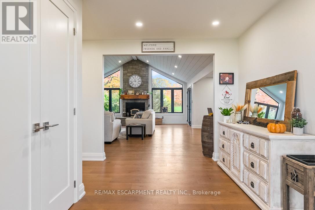 5672 Cedar Springs Road, Burlington, ON