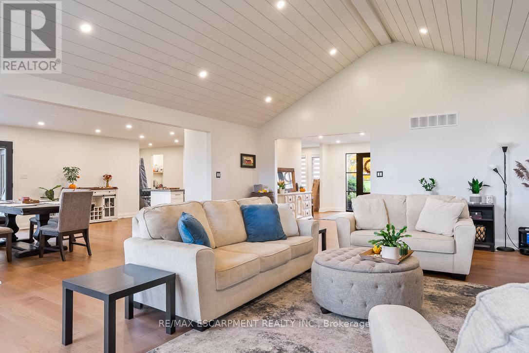 5672 Cedar Springs Road, Burlington, ON