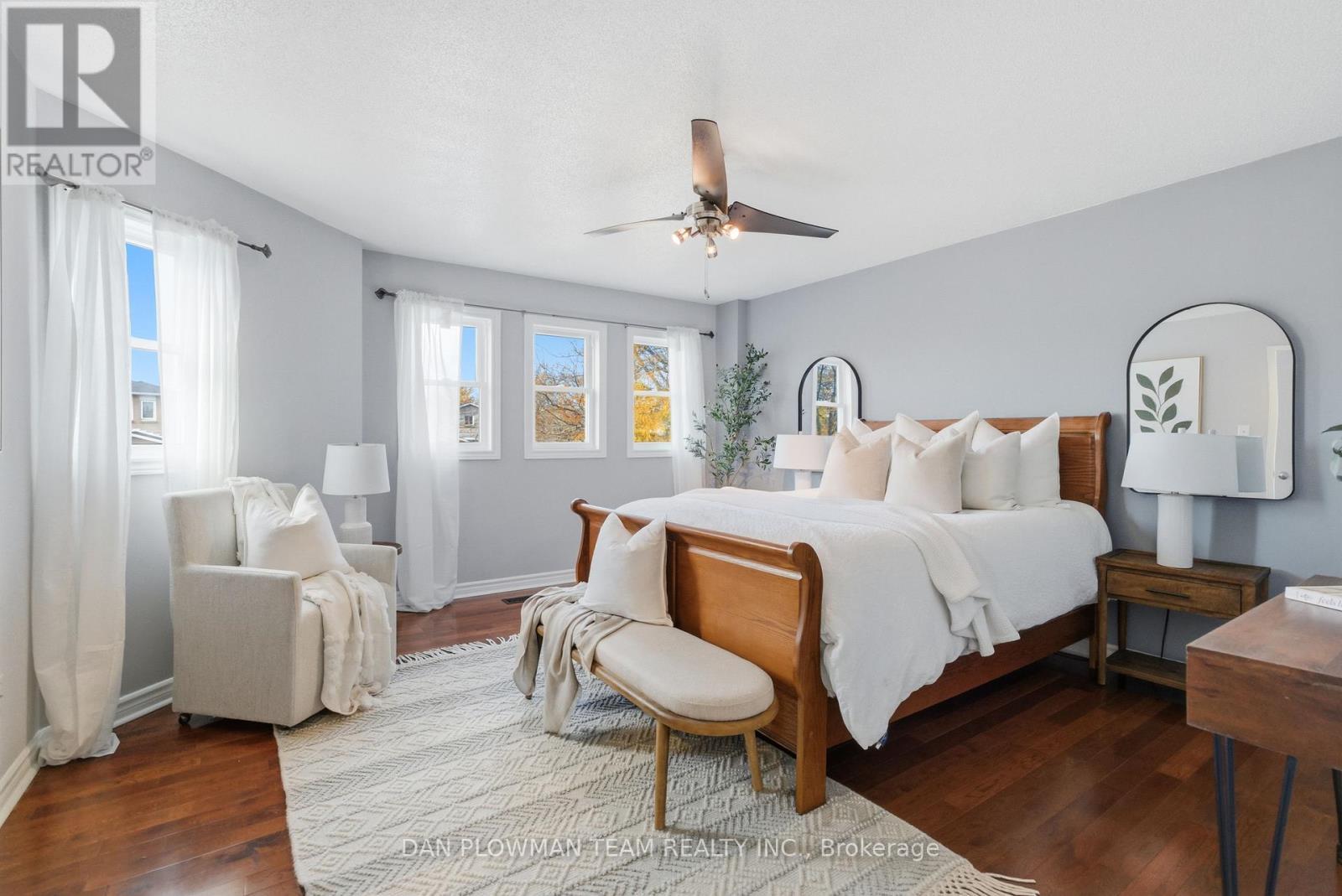 312 Sheffield Court, Oshawa, ON - Indoor Photo Showing Bedroom