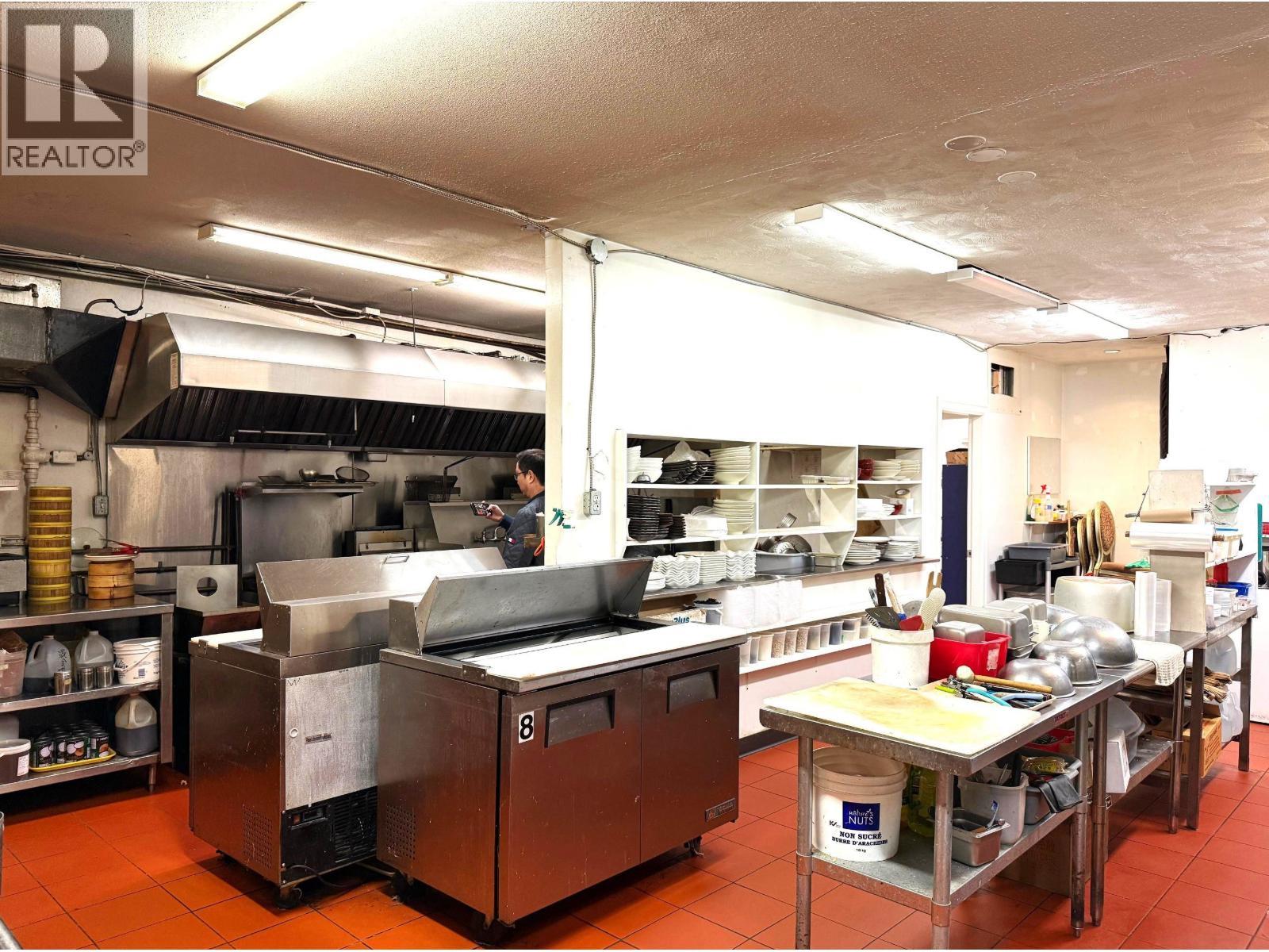 110 2188 No 5 Road, Richmond, BC