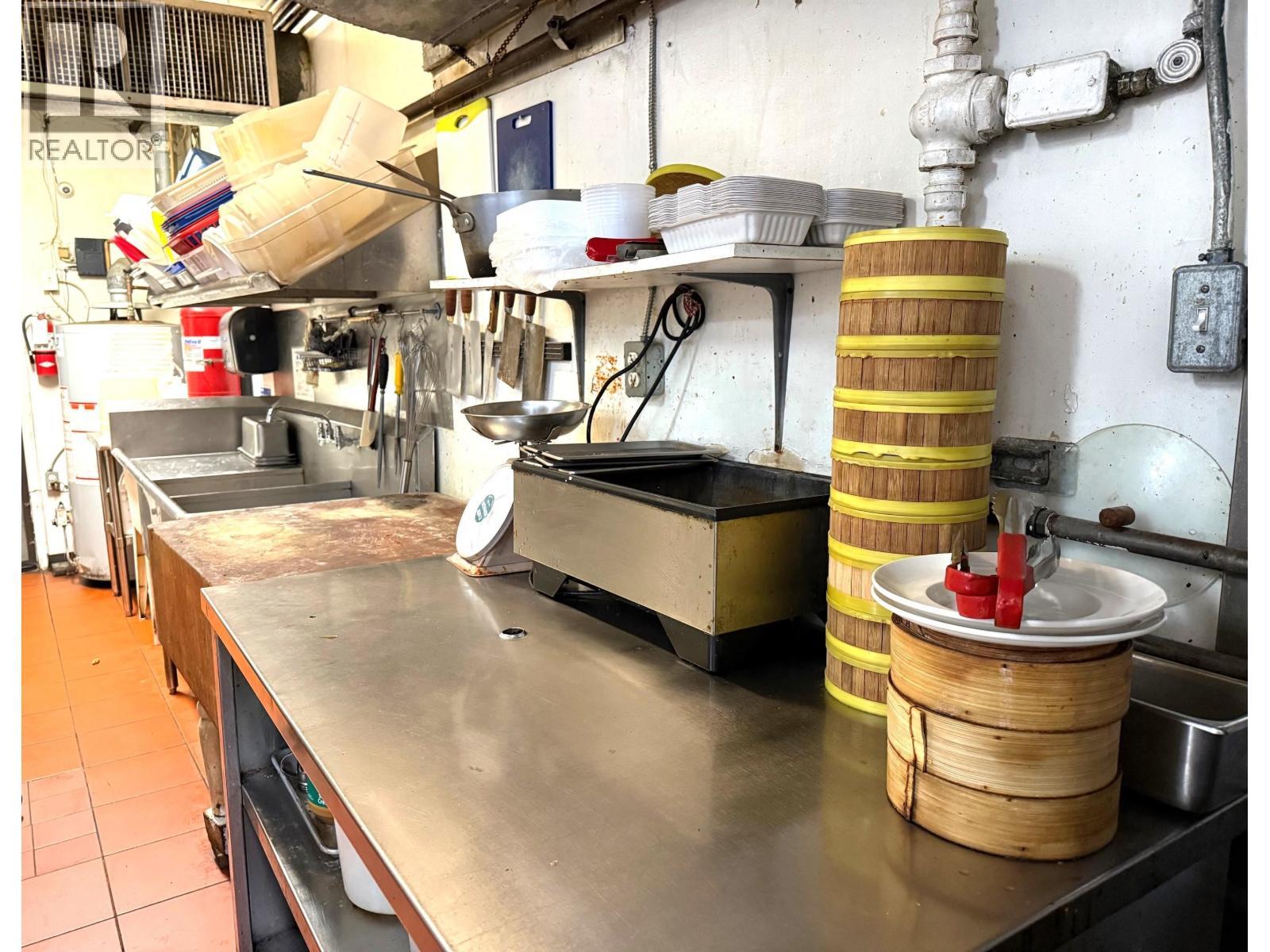 110 2188 No 5 Road, Richmond, BC