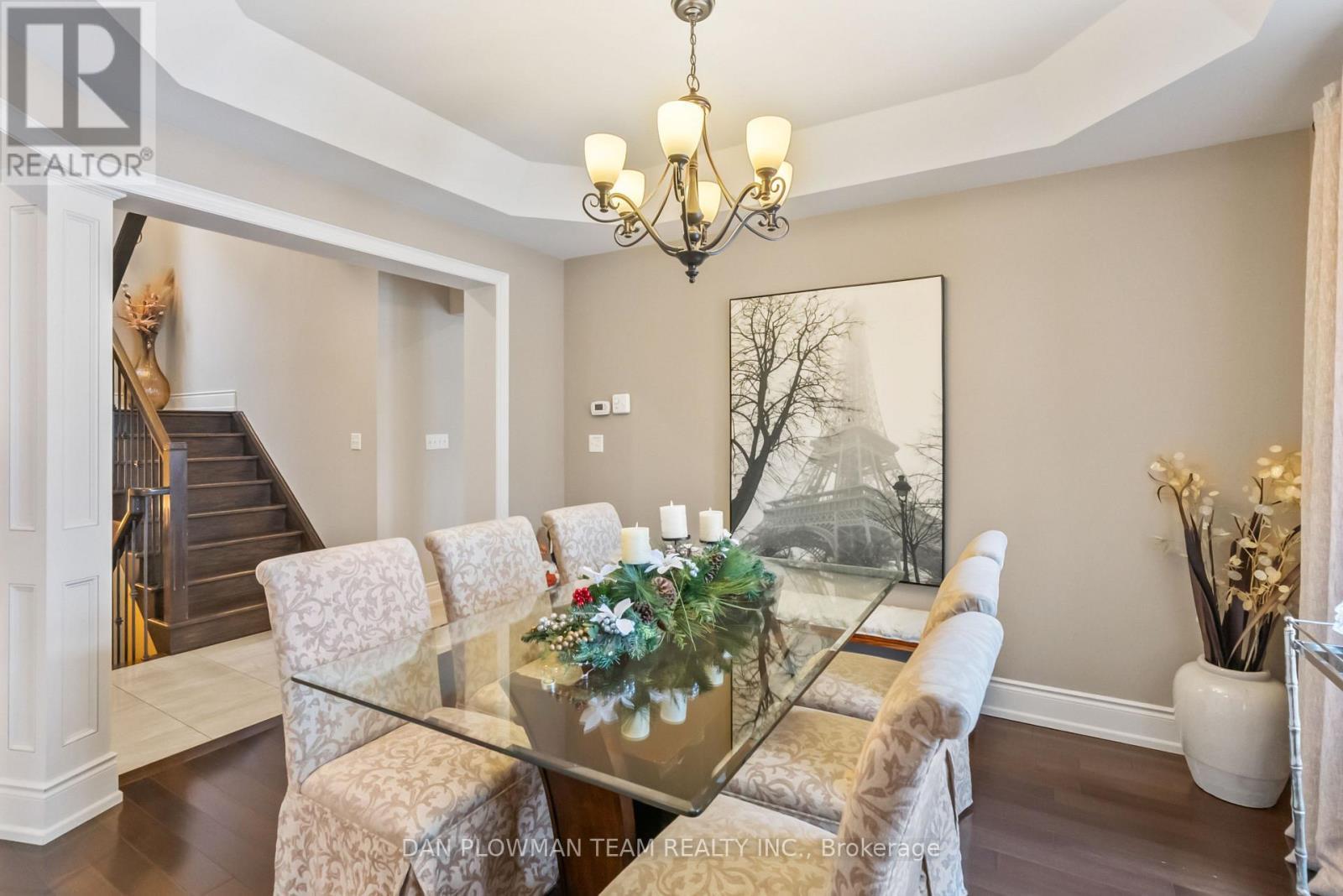 3 Serene Court, Whitby, ON - Indoor Photo Showing Dining Room