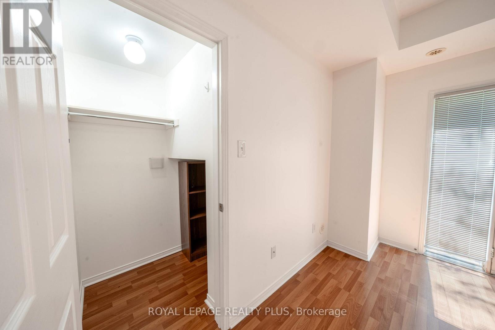 5 - 3015 Destination Drive, Mississauga, ON - Indoor Photo Showing Other Room