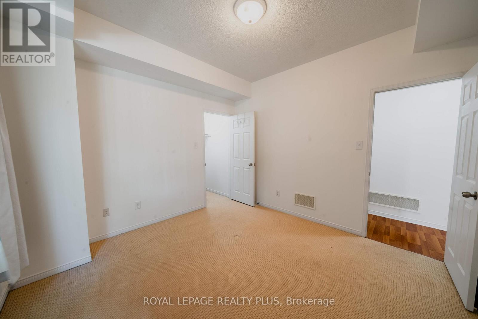 5 - 3015 Destination Drive, Mississauga, ON - Indoor Photo Showing Other Room